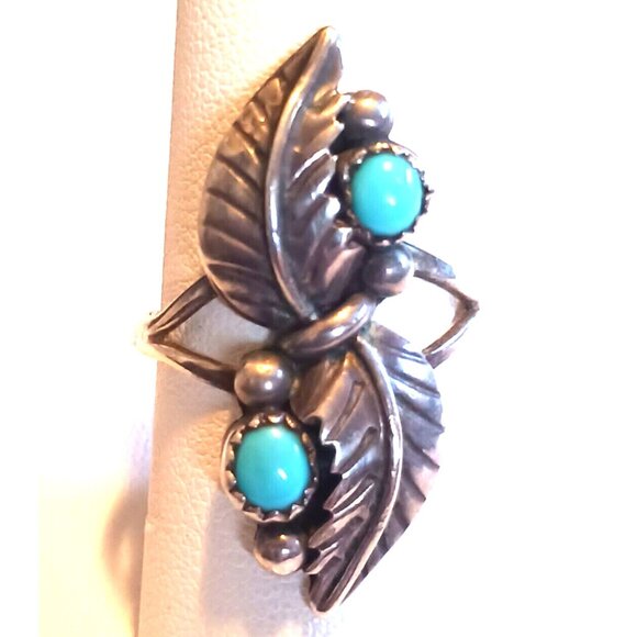 Navajo Sterling Turquoise Vintage Ring sz8.25 (1346) - Picture 1 of 3